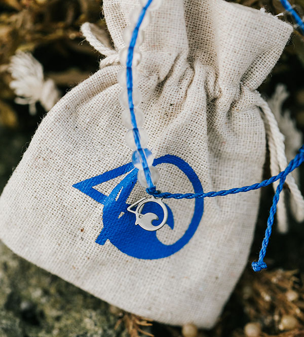 4Ocean_glass_bracelet_600px